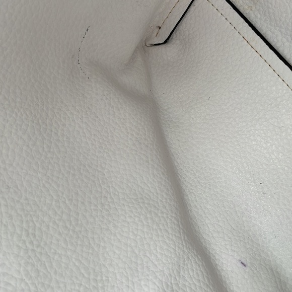 BCBG BAG it TOTE - Picture 5 of 8